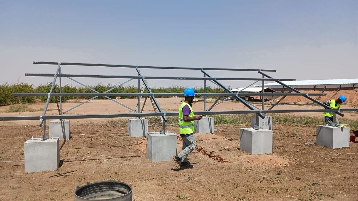 The installation team at an SNA site